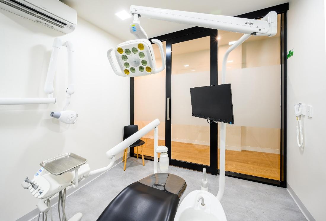 Dental treatment room at Mount Waverley Smiles